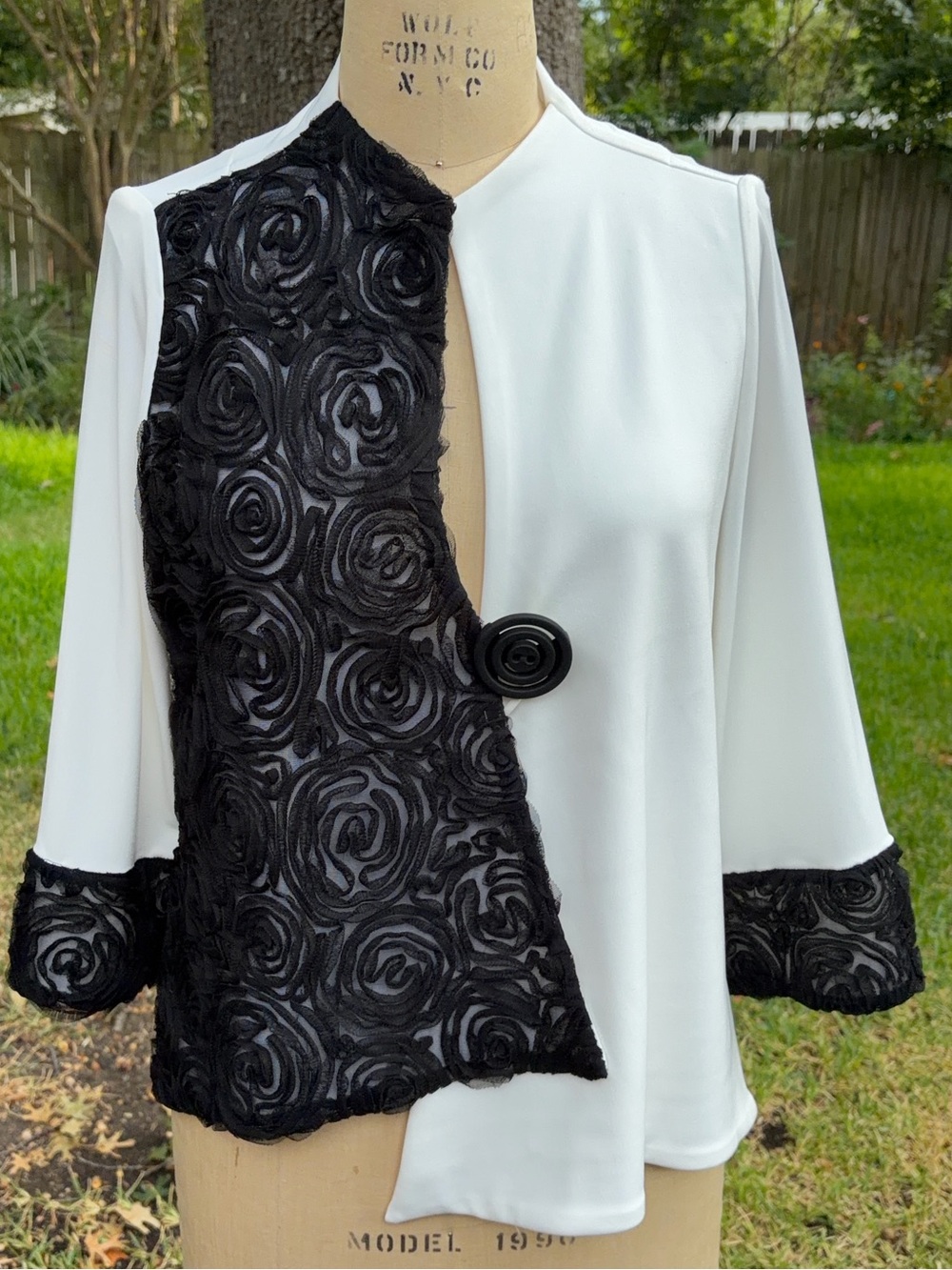 IC by Connie K Black Rosette Lace / Winter White Asymmetrical Jacket Made in USA